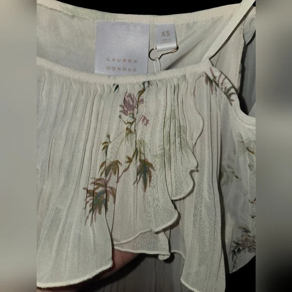 ###Lauren Conrad OFF The Shoulder Blouse - Picture 6 of 8